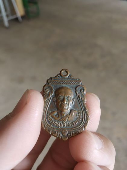 พระเหรียญเนื้อทองแดง(พระรูปเหมือนพระครูปทุมสิริธรรม(เล็ก)วัดบางเดื่อ(งานฉลองสมณศักดิ์พัดยศ)(จังหวัดปทุมธานีปี2527))พระเครื่องรางของมงคล รูปที่ 5