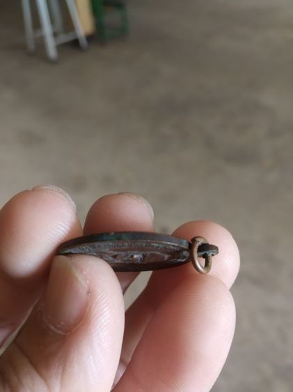 พระเหรียญ(พระครูอภัยจริยยาจารย์(พระหลวงพ่อบุญมี)หลังพระเทพวรคุณวัดท่ามะนาว(จังหวัดลพบุรีปี2532))พระบ้านพระเครื่องรางของมงคล รูปที่ 15