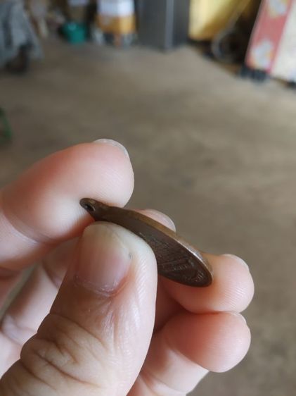 พระเหรียญเนื้อทองแดงรูปทรงไข่(พระหลวงพ่ออ่ำ(ชินบุตร)วัดชีปะขาวหลังยันต์เก้ายอด(อดีตเจ้าอาวาส)(จังหวัดสุพรรณบุรี))พระบ้านพระเครื่องรางของมงคล รูปที่ 15