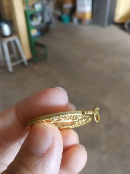 พระเหรียญเนื้อกะไหล่ทอง(พระหลวงปู่ลี(กุสลธโร)วัดภูผาแดง(เหรียญเศรษฐีธรรมรุ่นแรก)(จังหวัดอุดรธานีปี2549))พระเครื่องรางของมงคลพระบ้าน รูปที่ 16