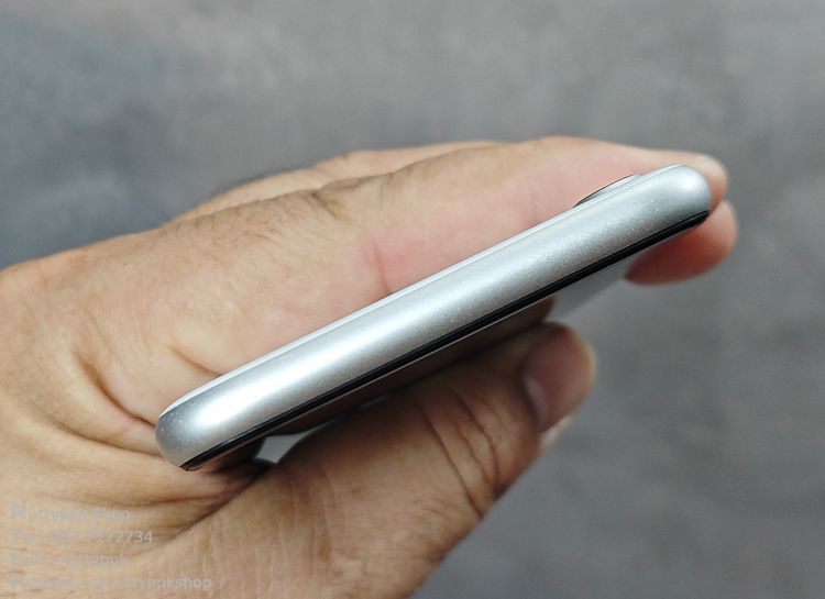 📌 Apple iphone SE2 128G สีขาว เครื่อง TH ราคาถูกๆ เอาไปใช้เพลินๆครับ  รูปที่ 8