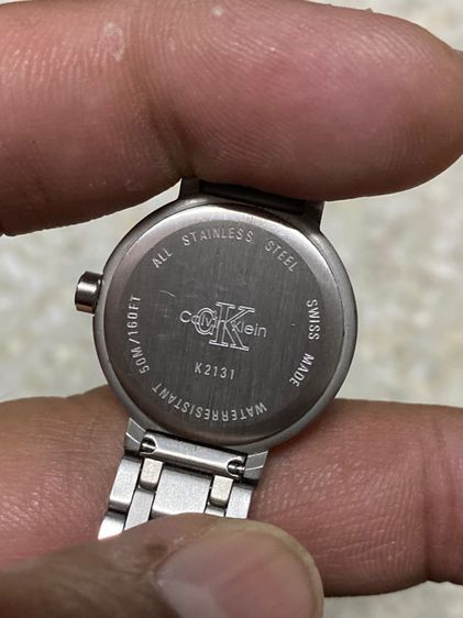นาฬิกายี่ห้อ CK  Calvin Klein  ควอทซ์สวิสเมด  แท้มือสอง สายยาว 18 เซนติเมตร  1400฿ รูปที่ 3