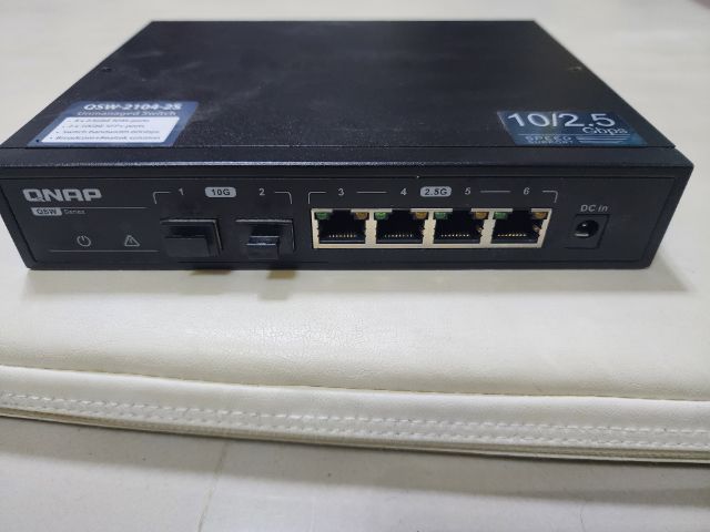 ขาย switch QNAP รุ่น QSW-2104-2S port 2.5Gbps รูปที่ 2
