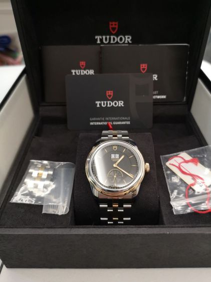 (Used) Tudor GLAMOUR Double Date - Steel n Yellow Gold. รุ่น 57103. Case 42 mm. Card Feb 2021 รูปที่ 3