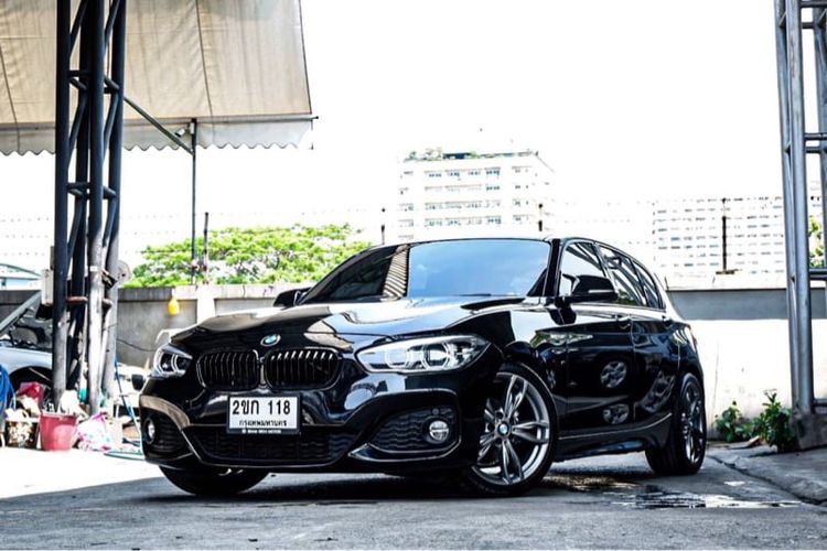 BMW Series 1 2016 118i Sedan เบนซิน ไม่ติดแก๊ส เกียร์อัตโนมัติ ดำ
