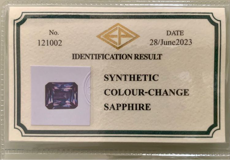 Synthetic  Colour - Change Sapphire รูปที่ 3