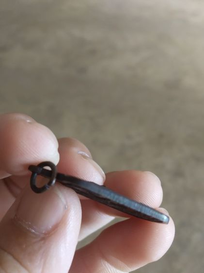 พระเหรียญเนื้อทองแดง(หลวงปู่ถิร(จิตธัมโม)วัดโนนสวรรค์(งานผูกพัทธสีมา)(จังหวัดอุดรธานีปี2548))พระบ้านพระใหม่พระเครื่องรางของมงคล รูปที่ 18