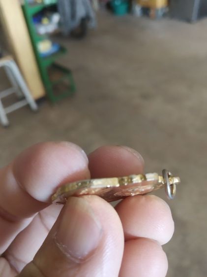 พระเหรียญเนื้อกะไหล่ทอง(พระประธานหลังพระครูศีลานนท์คุณวัดแจ้งศิริสัมพันธ์(จังหวัดนนทบุรีปี2537))พระบ้านพระเครื่องรางของมงคล รูปที่ 12