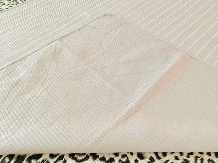 ผ้าห่ม (แบบบาง) ขนาด 4.5-5ฟุต สีเทาลายทางเย็บลายลอนทั้งผืน มือสองสภาพดี สินค้าญี่ปุ่น-เกาหลีแท้ รูปที่ 6