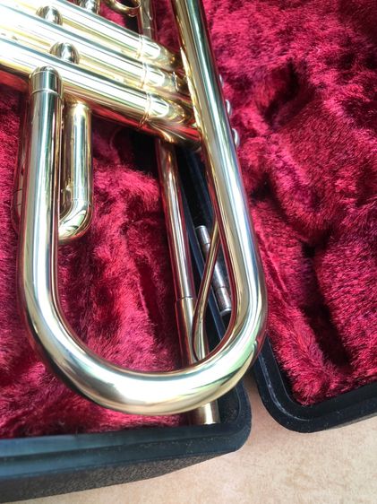Yamaha Bb Trumpet ทรัมเป็ตยามาฮ่า รุ่น YTR-2321 รูปที่ 9