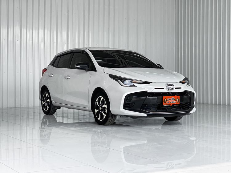 Toyota Yaris ATIV 2023 1.2 Premium Sedan เบนซิน เกียร์อัตโนมัติ ขาว รูปที่ 2