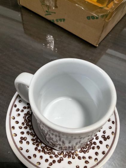 ชุดแก้วกาแฟเซรามิก ปากแก้วกว้าง 5.5 ซม สูง 6.5 ซม จานกว้าง 11 ซม 200 บาท  รูปที่ 5