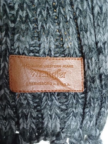 Wrangler Knit Scarf 
Authentic Western Jeans 
Greensboro N.C U.S.A.
สีเทาทูโทน รูปที่ 4