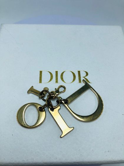 Dior logo charm (670241) รูปที่ 4