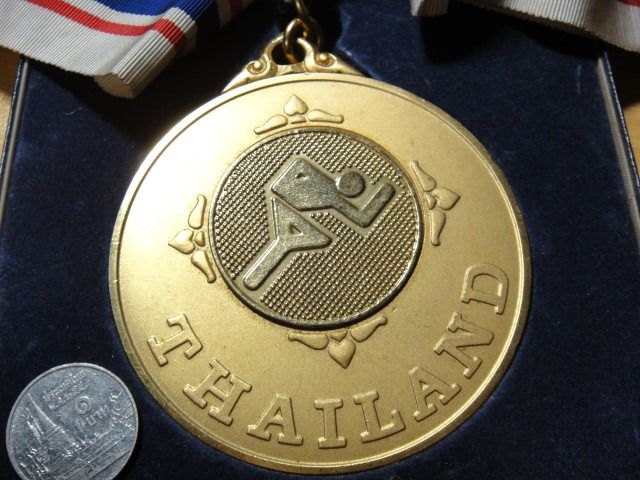เหรียญทอง SEAGAME 1995 สำหรับนักกีฬา ประเภทวิ่ง ขนาดใหญ่ 7cm . พร้อมกล่องเดิม รูปที่ 5