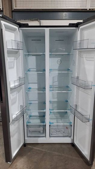 ตู้เย็น side by side toshiba ระบบ inverter 16.3 คิวเป็นสินค้าใหม่ยังไม่ผ่านการใช้งานประกันศูนย์ toshiba ราคา 12900 บาทสนใจโทร 085-386-1317 รูปที่ 3