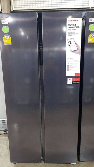 ตู้เย็น side by side toshiba ระบบ inverter 16.3 คิวเป็นสินค้าใหม่ยังไม่ผ่านการใช้งานประกันศูนย์ toshiba ราคา 12900 บาทสนใจโทร 085-386-1317