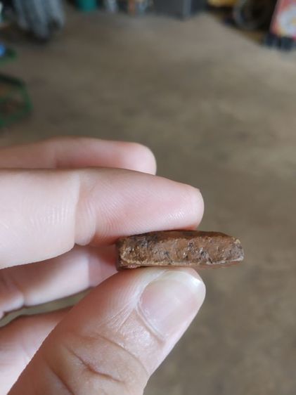 พระเนื้อดินผสมผง(พระพิมพ์พระสมเด็จหลังเรียบเนื้อออกสีแดง(ไม่ทราบพระเกจิที่สร้าง)(120304)(ไม่ทราบรุ่นและอายุป)พระบ้านพระเครื่องรางของมงคล รูปที่ 17