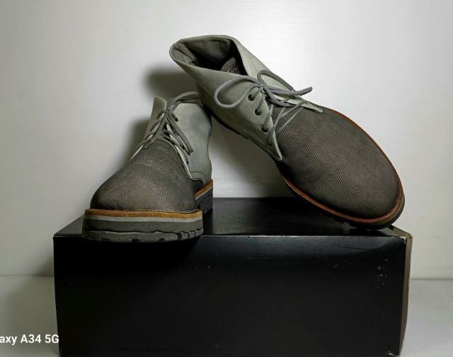 EMPORIO ARMANI Sneakers for Men 6.5UK 41EU(26.5cm) Original งาน Portugal ของแท้ มือ 2 สภาพเยี่ยม, รองเท้า ARMANI ผ้าผสมหนัง พื้นเต็ม สวยมาก รูปที่ 8