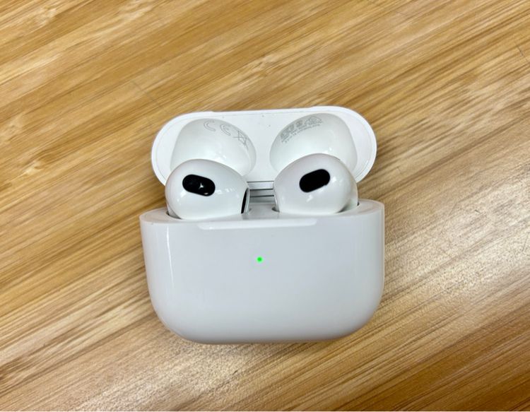 AirPods 3  รูปที่ 2