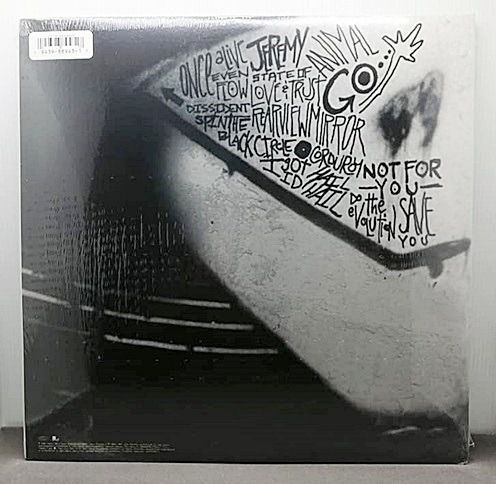แผ่นเสียง Pearl Jam ชุด Rearview Mirror 2LP Limited Black Opaque White Colored Vinyl (Sealed) พร้อมแพ็คจัดส่งครับ รูปที่ 2