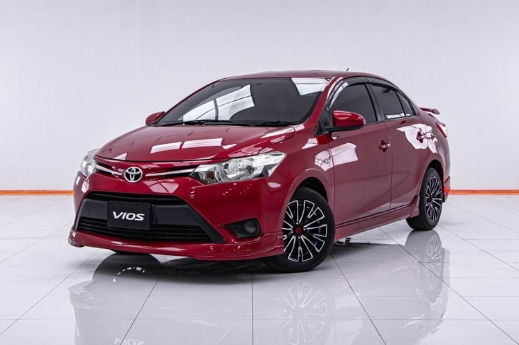 Toyota Vios 2015 1.5 E Sedan เบนซิน ไม่ติดแก๊ส เกียร์อัตโนมัติ แดง รูปที่ 4