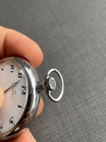 นาฬิกาพกไขลานโบราณหน้ากระเบื้องอายุ100กว่าปีสภาพสมบูรณ์หน้าไม่มีแตกมีร้าว Vintage Pocket Watch OMEGA รูปที่ 9