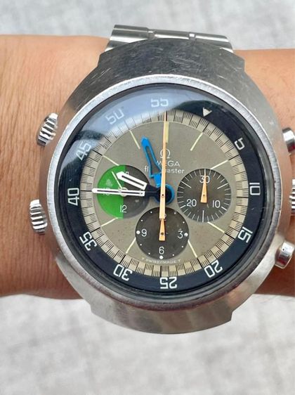 เทา นาฬิกาไขลานนักบินตัว Top Vintage Pilot Watch Omega Flighmaster 24H Ref. 145.013 Caliber 910 Original Dial 1970’s หน้าปัด44มิลขนาดสาย5นิ้ว