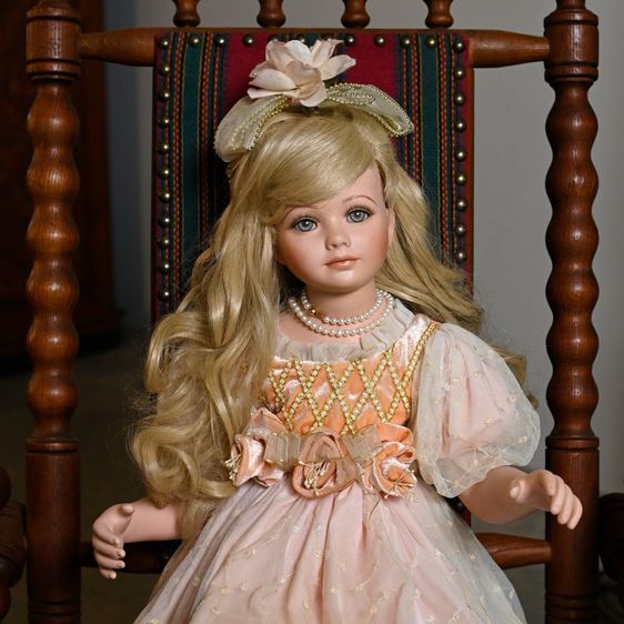 The Masterpiece Gallery Doll รูปที่ 3