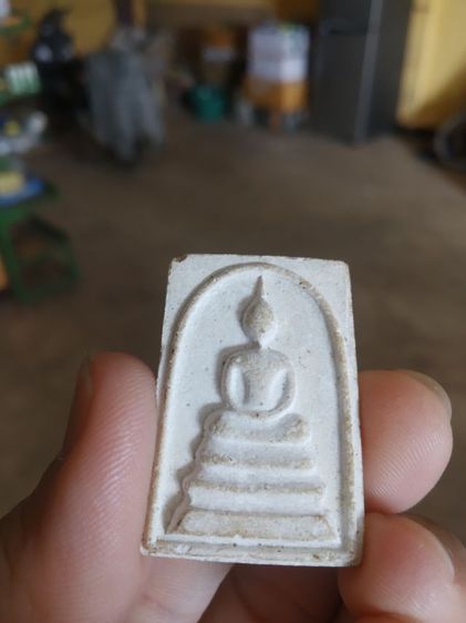 พระเนื้อว่านผสมผง(พระพิมพ์พระพุทธหรือพระสมเด็จ(พระพุทธบิดรมหาเมตตา)(ไม่ทราบพระเกจิที่สร้าง))พระบ้านพระเครื่องรางของมงคล รูปที่ 2