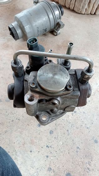 ปั๊มโซล่า (ปั๊มดีเซล) nissan navara d40 .. yd25 สวยๆ ซื้อมาแต่ไม่ได้ใช้ครับ  รูปที่ 3