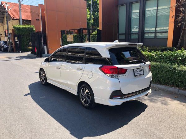 Honda Mobilio 2019 1.5 RS Sedan เบนซิน ไม่ติดแก๊ส เกียร์อัตโนมัติ ขาว รูปที่ 3