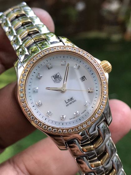 Tag​ Heuer​ ​link​ Lady​ 18K Gold Full Diamond White MOP Dial WJF1354🇨🇭🇨🇭
  รูปที่ 7