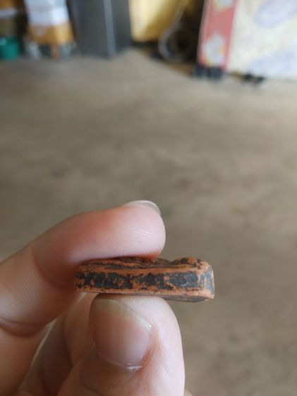 พระเนื้อดินเผาพิมพ์หยดน้ำ(พระพุทธชินราชใบมะยมหลังเรียบ(รุ่นเหนือเนรมิต)วัดราชบูรณะ(จังหวัดพิษณุโลกปี2549))พระบ้านพระเครื่องรางของมงคล รูปที่ 13