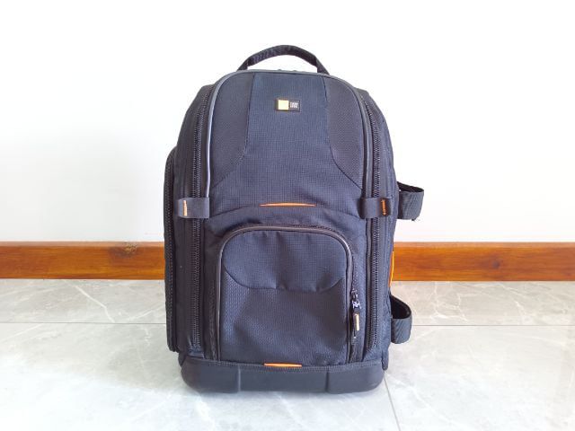 กระเป๋า Case Logic SLR 206 Camera Laptop Backpack

 รูปที่ 1