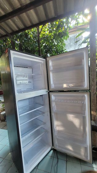 ตู้เย็น Sharp 10.6 คิว รุ่น SJX300TC  รูปที่ 7