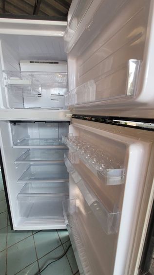 ตู้เย็น Sharp 10.6 คิว รุ่น SJX300TC  รูปที่ 6