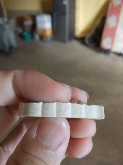 พระเนื้อว่านผสมผงพิมพ์ใบโพธิ์(พระหลวงปู่ทวดหลังยันต์อักขระ(มหาลาภมหารวยรวย)(พระใหม่ไม่ทราบพระเกจิที่สร้าง))พระบ้านพระเครื่องรางของมงคล รูปที่ 15