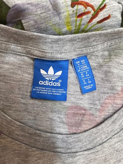 เสื้อและกางเกง แท้💯 Adidas Originals T-Shirt Top Gray Graphic Floral Print Trefoil Logo and Leggings รูปที่ 3
