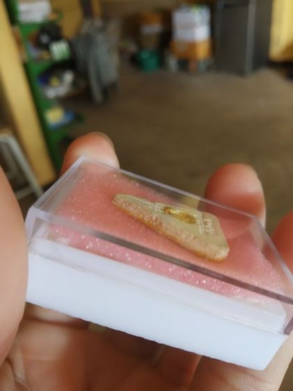 พระเนื้อผงพิมพ์เล็ก(พระพิมพ์พระนางพญา(พระหลวงปู่เผือก)(พระเกจิ)วัดกิ่งแก้ว(สมุทรปราการ))พระเครื่องรางของมงคลปี2522(รุ่นพุทธนิมิตรมงคลเก้า) รูปที่ 14