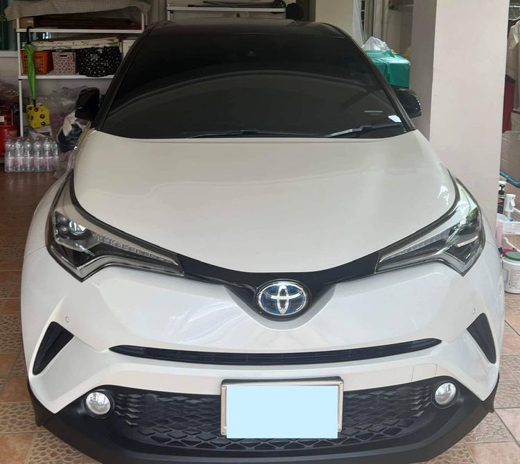 Toyota C-HR 2019 1.8 Hybrid Hi Sedan ไฮบริด เกียร์อัตโนมัติ ขาว รูปที่ 1