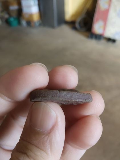 พระเนื้อว่านผสมผงพิมพ์หยดน้ำ(พระรูปเหมือนพระครูบาศรีวิชัยหลังยันต์พระเจ้าห้าพระองค์(วัดบ้านปาง)(จังหวัดเชียงใหม่))พระเครื่องรางของมงคล รูปที่ 13