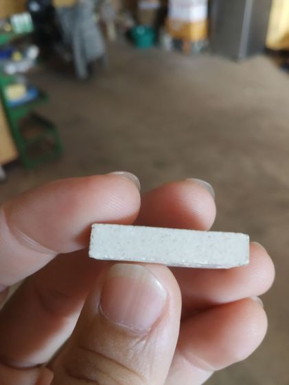 พระเนื้อผงผสมว่านพิมพ์เล็ก(พระผงรูปเหมือนพระหลวงพ่อใหญ่(อุดมมงคล)(วัดเวฬุวันคีรีวงศ์)(จังหวัดกาญจนบุรีปี2549))พระบ้านพระเครื่องรางของมงคล รูปที่ 15