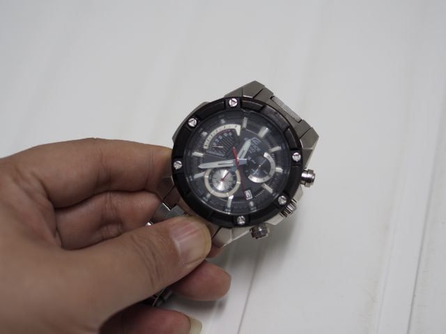 เงิน Casio Edifice นาฬิกาข้อมือผู้ชาย EFR-559