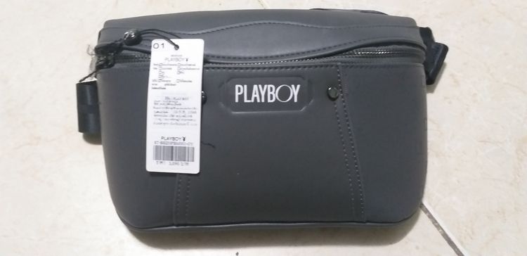 ขายกระเป๋าสะพายข้าง Playboy แท้ ไม่เคยใช้เลย รูปที่ 2