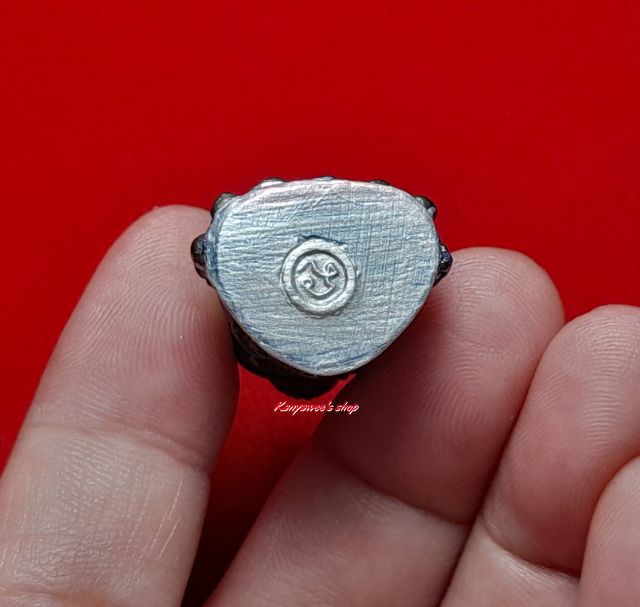 พระกริ่งชัยวัฒน์ (กรรมการ) เนื้อนวะรมดำก้นเงินuมวลสาร ตะกรุดเงิu อุดกริ่ง พิธีปลุกเสก วัดบวรนิเวศวิหาร ปี 2565 รูปที่ 6