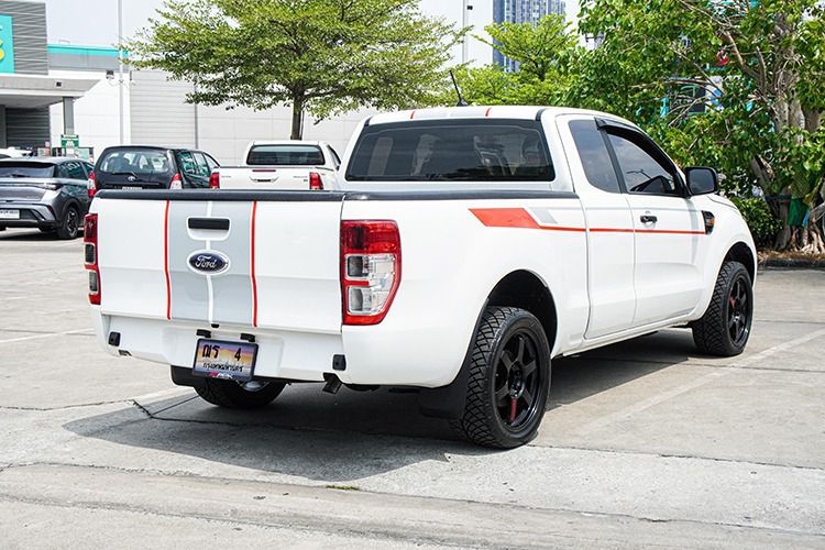 Ford Ranger 2021 2.2 XL Pickup ดีเซล ไม่ติดแก๊ส เกียร์ธรรมดา ขาว รูปที่ 3