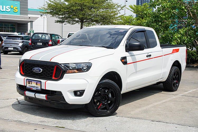 Ford Ranger 2021 2.2 XL Pickup ดีเซล ไม่ติดแก๊ส เกียร์ธรรมดา ขาว