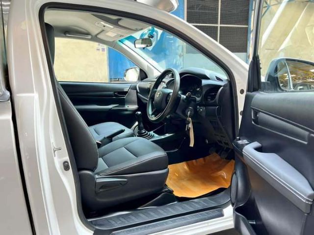 Toyota Hilux Revo 2019 2.4 J Pickup ดีเซล เกียร์ธรรมดา ขาว รูปที่ 4