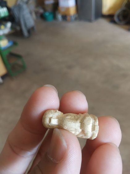 พระเนื้อผง(พระเนื้อผงเป็นพระรูปลอยพระหลวงพ่อเงินวัดบางคลาน(จังหวัดพิจิตร))พระบ้านพระเครื่องรางของมงคล รูปที่ 18